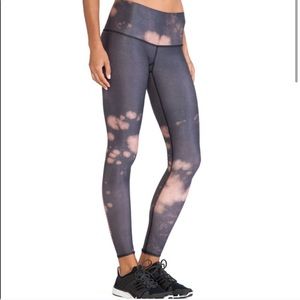 Teeki Sacred Feather Leggings
